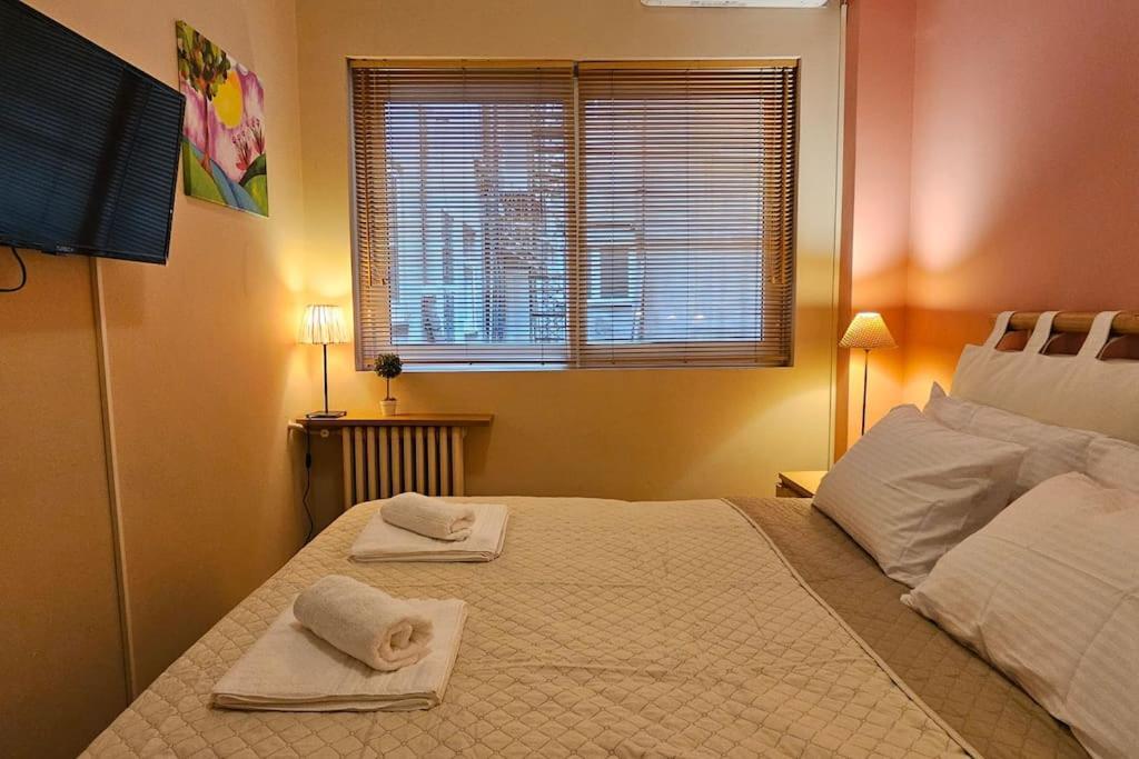 Artistico Two-Bedroom Apartment In Kolonaki Atene Esterno foto