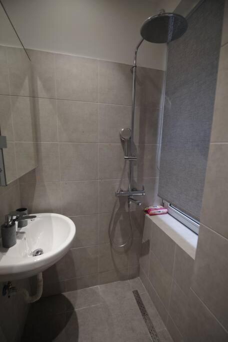 Artistico Two-Bedroom Apartment In Kolonaki Atene Esterno foto